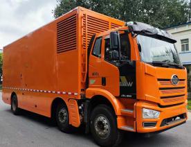 應急發(fā)電車(chē)為某公司年會(huì )供電